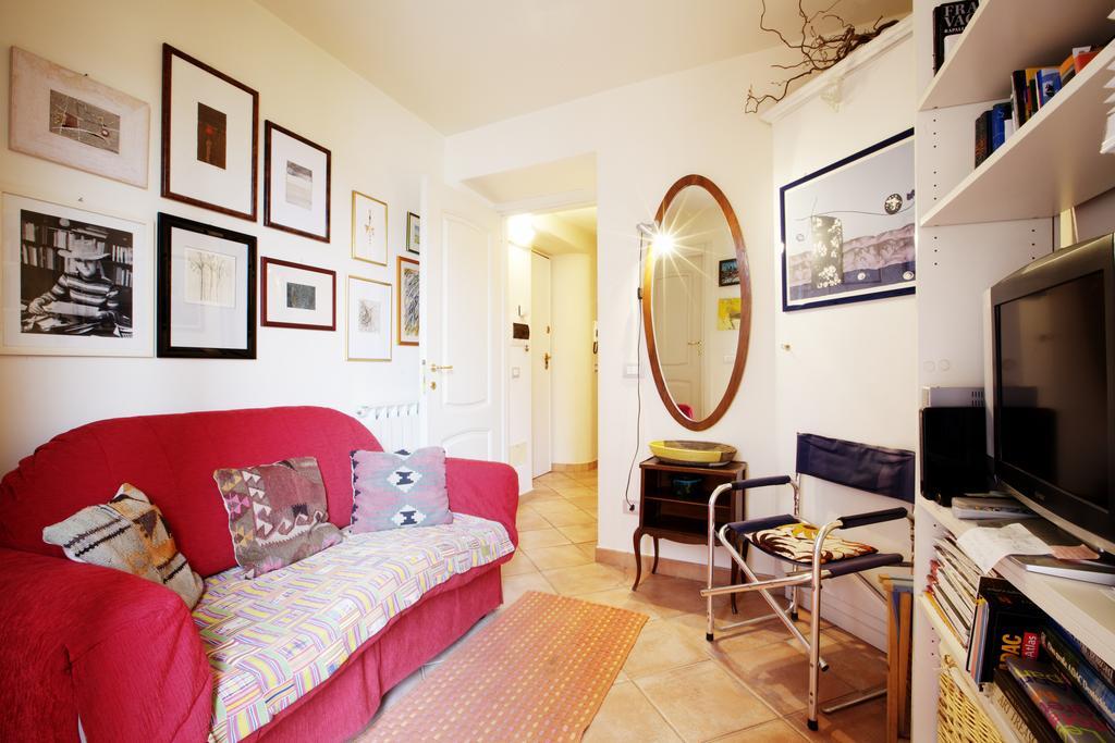 Topazio Levanto Quarto foto