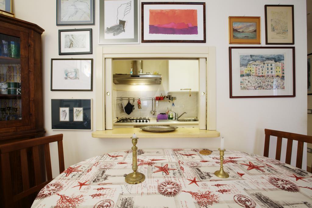 Topazio Levanto Quarto foto